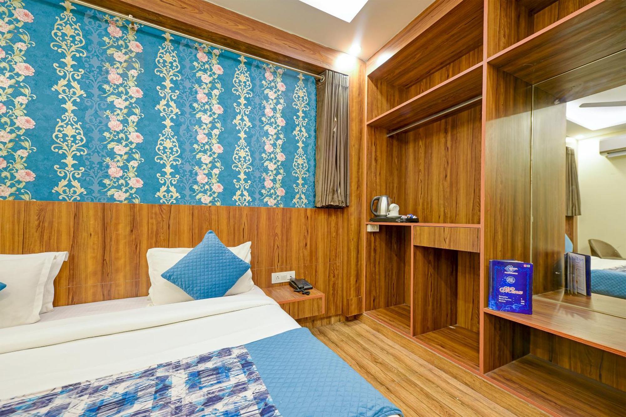 Rosewood Suites A Family Hotel Near Delhi Airport 新德里 外观 照片