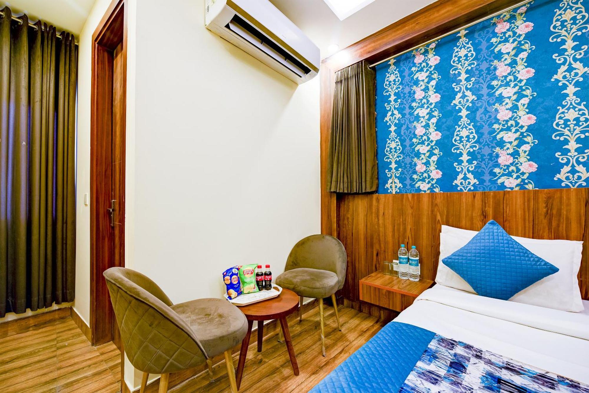 Rosewood Suites A Family Hotel Near Delhi Airport 新德里 外观 照片